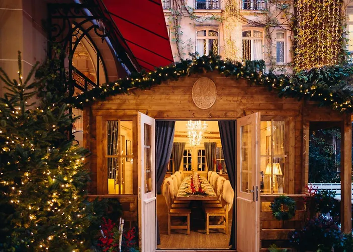 Plaza Athenee - Dorchester Collection